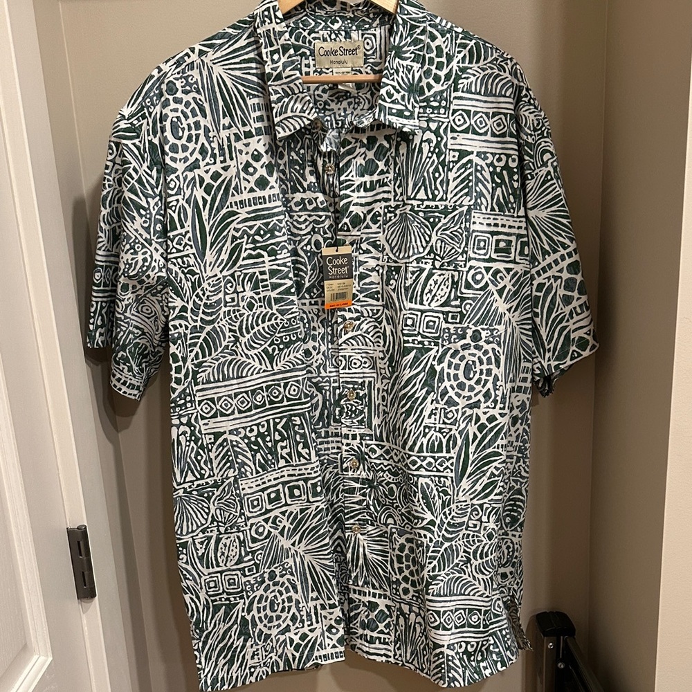 Cooke St Honolulu Men's Green Patterned Casual Shirt